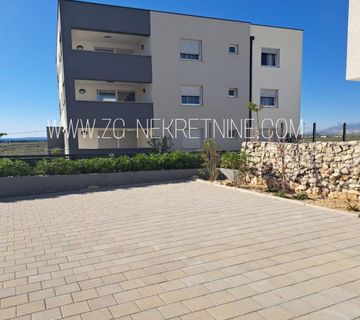 Povljana moderan apartman na 1. katu zgrade 400 m od plaže - cover