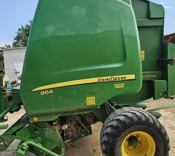 Balirka John deere 864 - cover