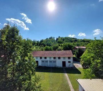 Dvije kuće (890 m2) sa velikom okućnicom u Adamovcu (Jesenovec) (prodaja) - cover