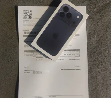 IPHONE 17 PRO DEEP BLUE ZAPAKIRANO SA RAČUNOM - cover