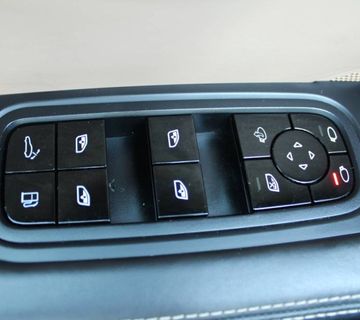 Porsche Cayenne 3.0 V6 E-Hybrid *NAVIGACIJA, LED, KAMERA 360* - cover