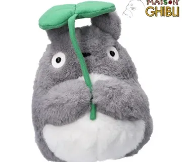My Neighbor Totoro Grey Totoro w/ Leaf plišana igračka 21cm - cover