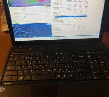Obnovljeni Toshiba salellite C650 - Intel i5 dual 2.67GHz - cover