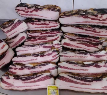 Domaća debela slanina - cover