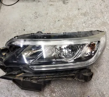 HONDA CR-V 2016 PREDNJI LIJEVI FAR - cover
