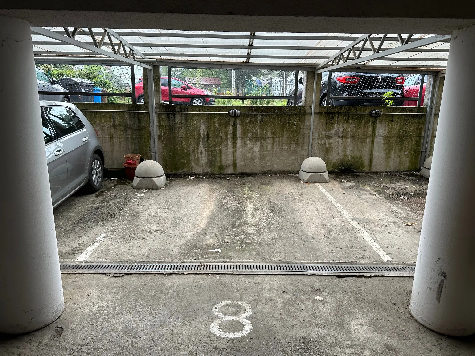 Parkirno mjesto na Vrbiku - cover