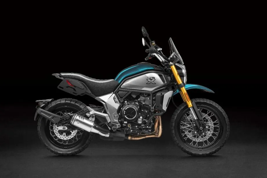 CFMOTO 700CL-X ADVENTURE, NOVO, DOSTUPNO VIŠE BOJA, 2024 god. - cover