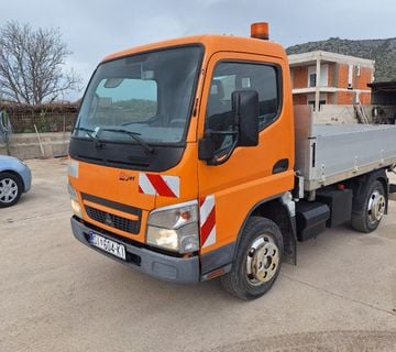 Mitsubishi canter - cover