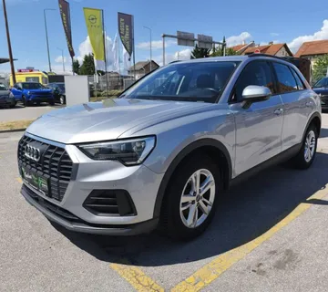 Audi Q3 35 TDI S Tronic 110kw - 1 godina garancije! - cover