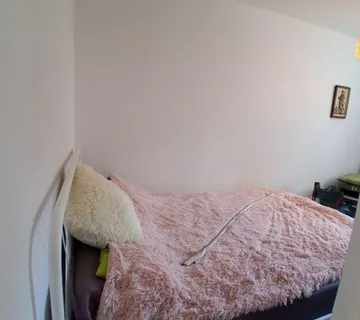 ČERVAR PORAT-RENOVIRANI STAN NA PRODAJI 1 KAT (prodaja) - cover