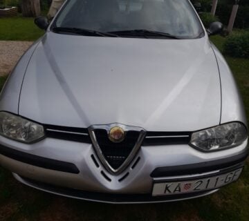 Alfa Romeo 156 - cover