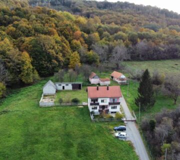 Kuća: Zimić, 180.00 m2 + 6 ha zemlje (prodaja) - cover