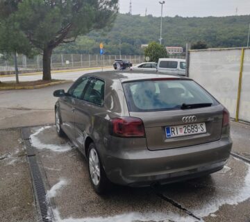 Audi a3 1.6 tdi sportback - cover