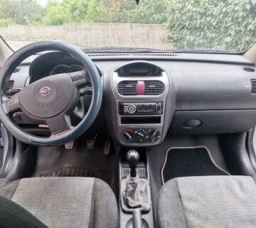Opel corsa 1.3 cdti - cover