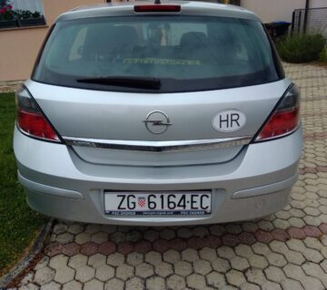 Opel Astra, prodaja - cover