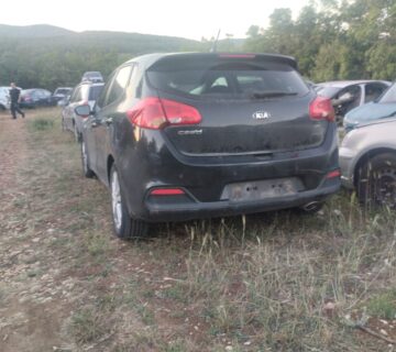 Kia ceed 1.4 crdi DIJELOVI - cover