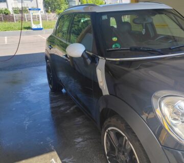 MINI Countryman Cooper D - cover