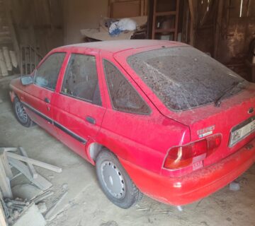 Ford Escort - cover