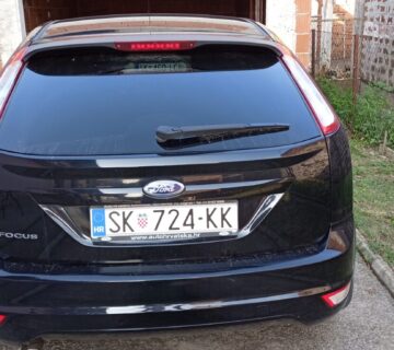 Ford Focus 1,6 – HR auto - cover