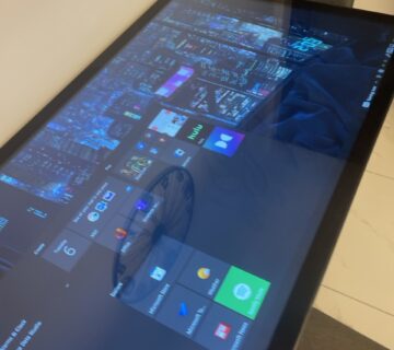 Touchscreen Digitalni stol na dodir, ogromni 4k touchscreen sa zaštitom,win - cover