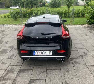 Volvo V40 D2 R design sport - cover