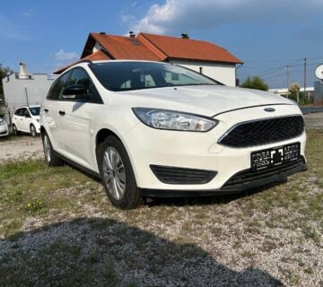 Ford Focus Karavan 1,5 TDCi servisna knjiga u sustavu PDV-a!!! EURO 6 - cover