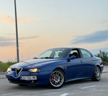 Alfa Romeo 156 2.5 V6 - cover