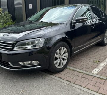 VW passat - cover