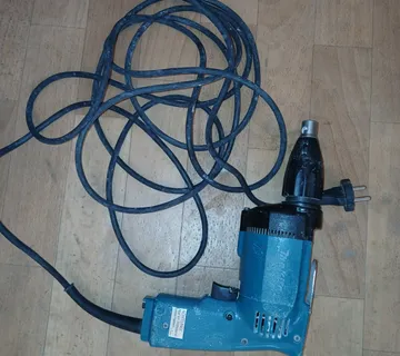 ZAVIJAČ I ODVIJAČ ZA GIPS PLOČE - cover