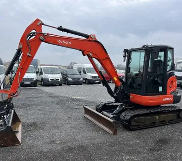 Kubota KX057-4 - cover