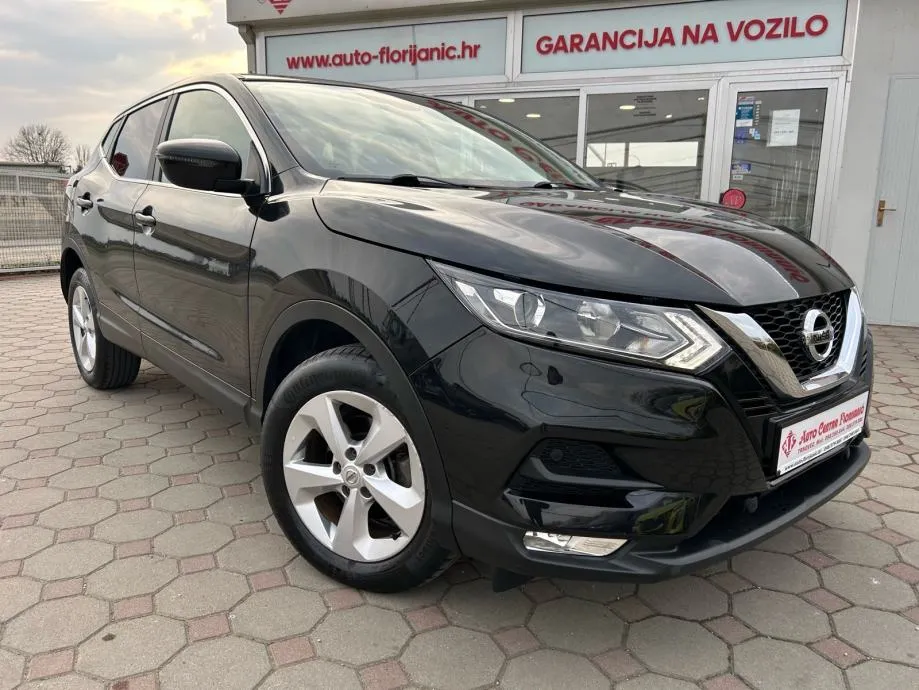 Nissan Qashqai 1,2 benzin 2018.,** 88 000 km **NAVI, PARK SENZ, KAMERA - cover