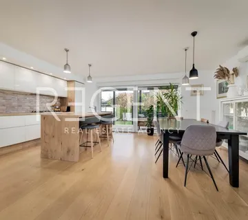 Zagreb, Maksimir Kostanjevec - Obiteljska dvojna kuća na tri etaže - cover