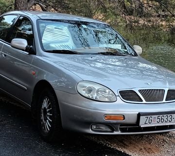 Daewoo Leganza - cover