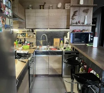 Turnić, 3S +DB (prodaja) - cover