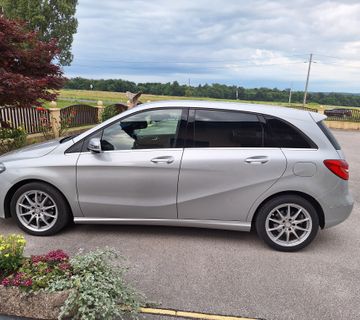 Mercedes B 180 - cover