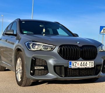 BMW X1 sDrive18d M paket - cover