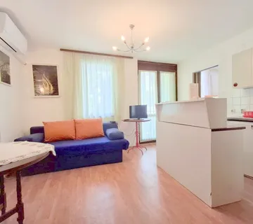 ČERVAR PORAT-STAN NA PRODAJI (prodaja) - cover