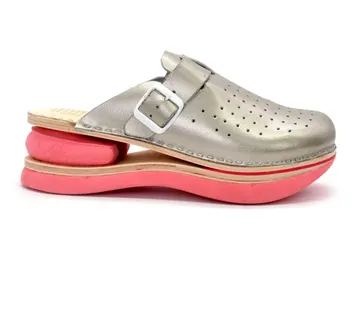 KLOMPE S JASTUKOM, Zlatna, BCEDE - cover