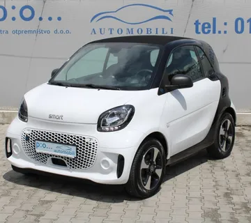 Smart EQ° ForTwo ALU NAVI PDC Tempomat Bluetooth 2022. Rg.do 7/26 - cover
