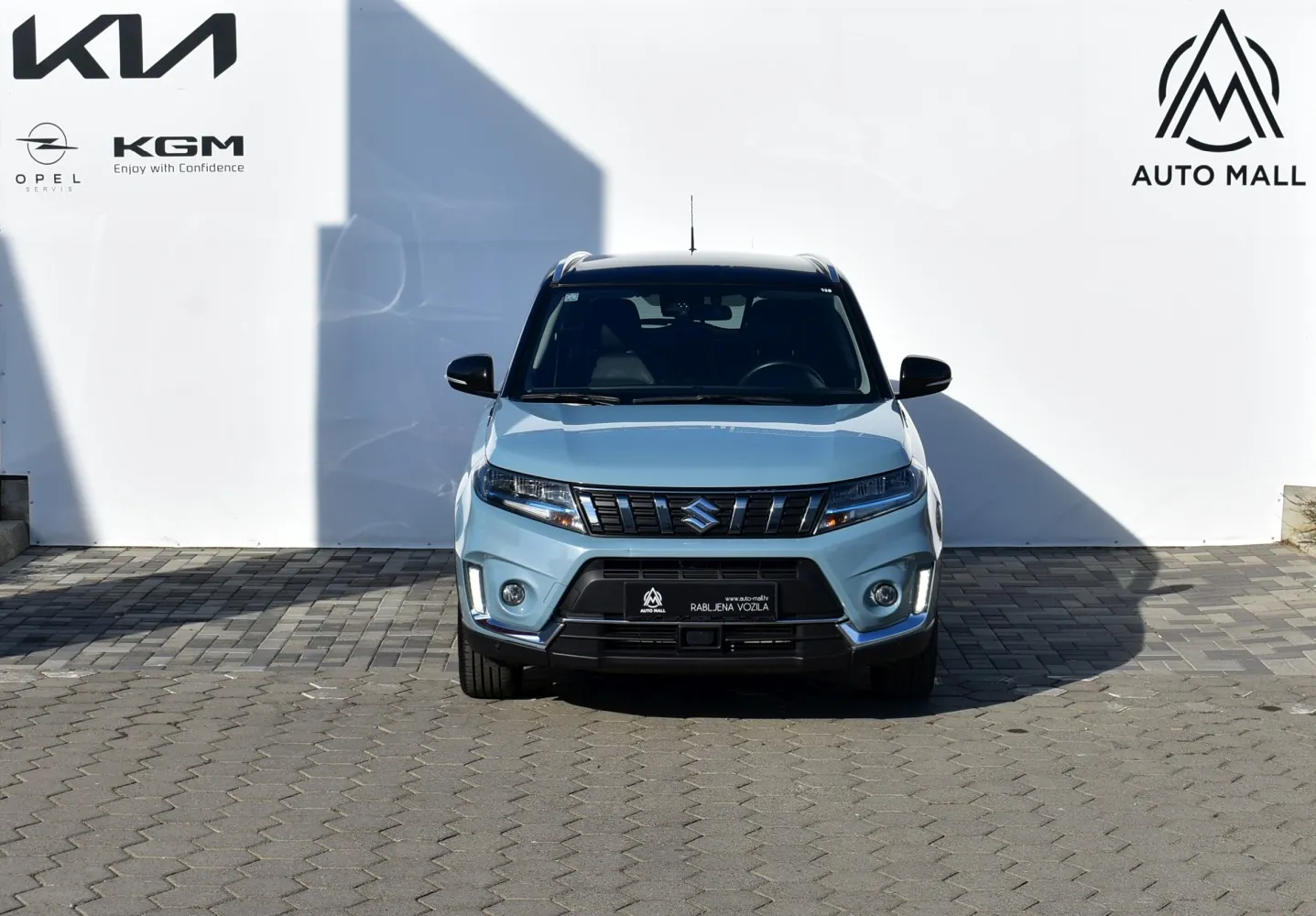 Suzuki Vitara 1.4 GLX Hybrid *HR* TVORNIČKO,1.VLASNIK, NAVI, KAMERA* - cover