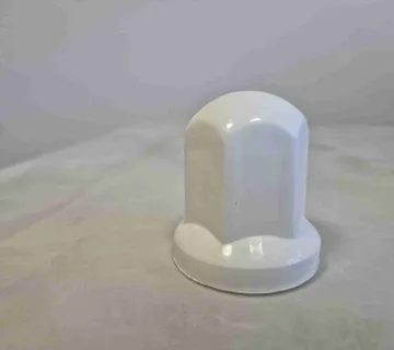 POKLOPCI KOTAČA - BIJELI - cover