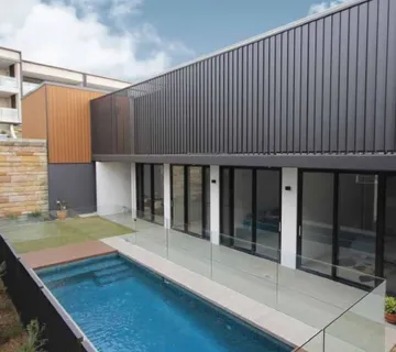 Sunbreaker 210 Rotary - cover