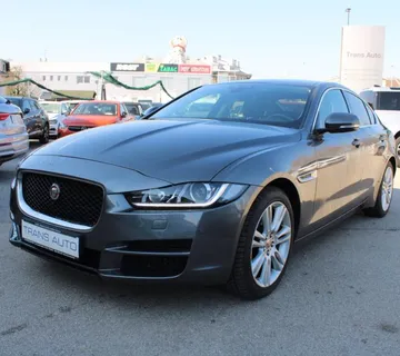 Jaguar XE 2.0D AWD AUTOMATIK - cover