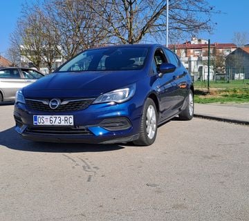 Opel Astra 1,2 Turbo Elegance - cover