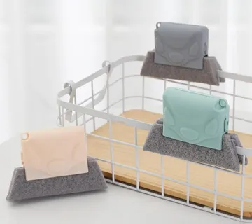 Četka za čišćenje utora na prozorima - cover