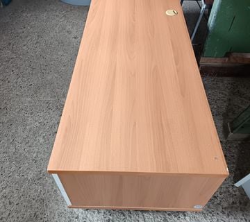 Prodajem tv komodu - cover