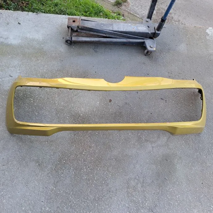 VW UP 2020 PREDNJI BRANIK - cover