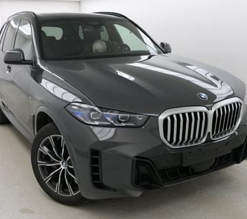BMW X5 xDrive30d - cover