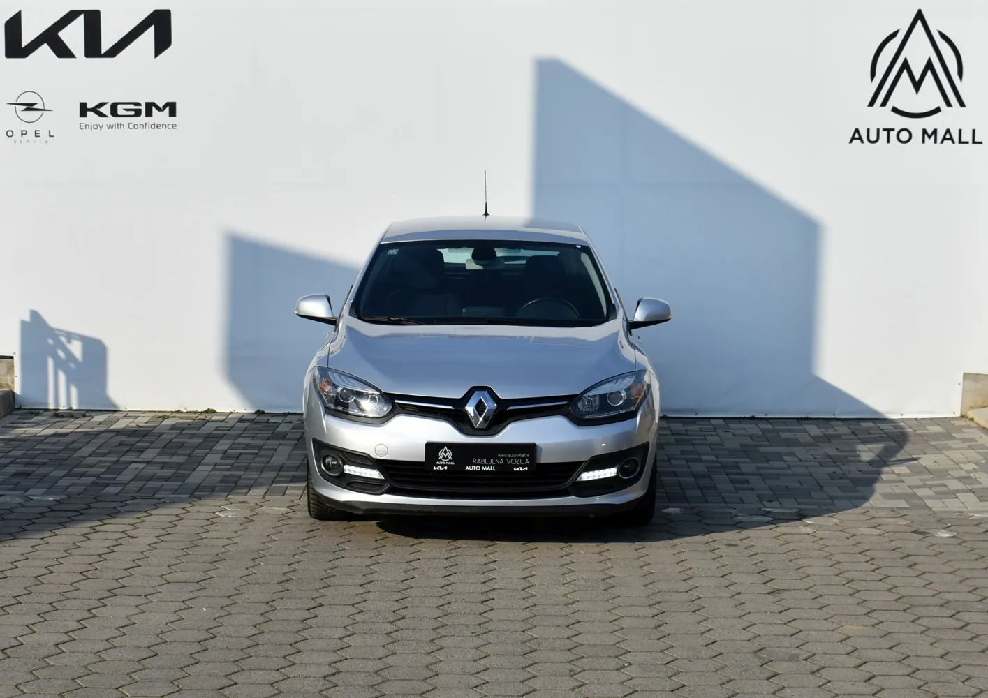 Renault Megane 1,5 dCi *JAMSTVO,NAVI, ALU NAPLATCI, REG.DO 10/2026* - cover