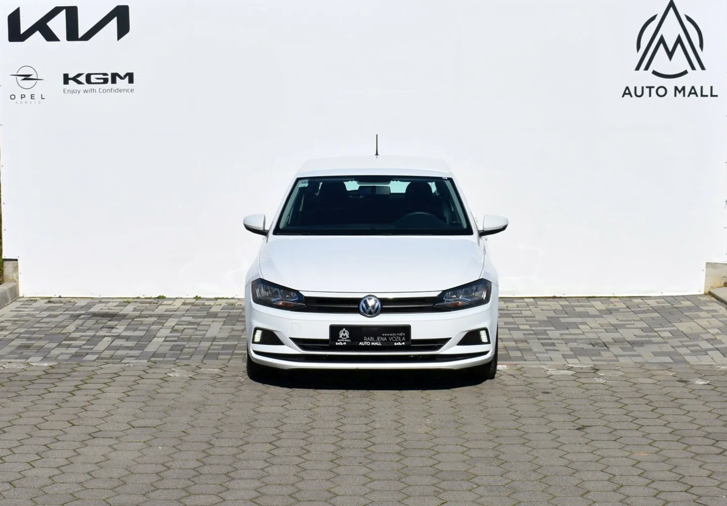 VW Polo 1,6 TDI *HR* SERVISNA, 1. VLASNIK, JAMSTVO* - cover